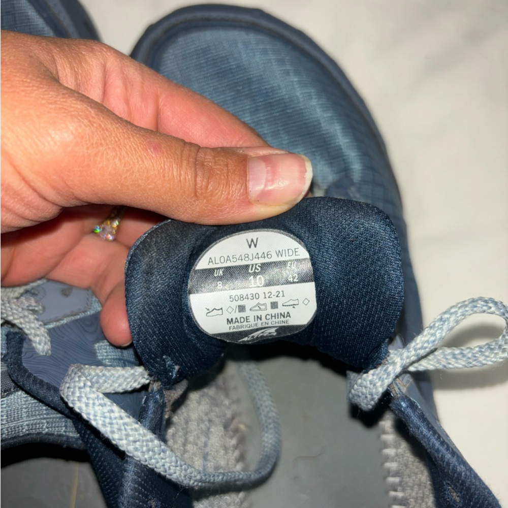 Altra Blue Athletic Running Shoes - Picture 11 of 11